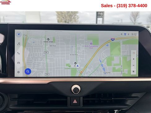 Used 2026 Toyota Crown Limited w/ Advanced Technology Package image 17