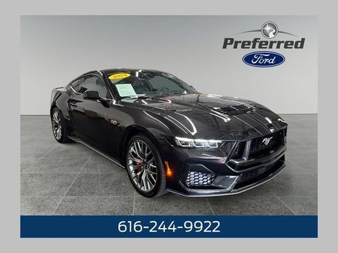 Used 2024 Ford Mustang GT Premium RWD image 1