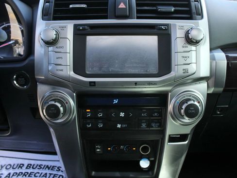 Used 2015 Toyota 4Runner 4WD image 18