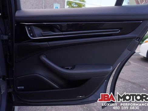 Used 2025 Porsche Panamera 4 image 93