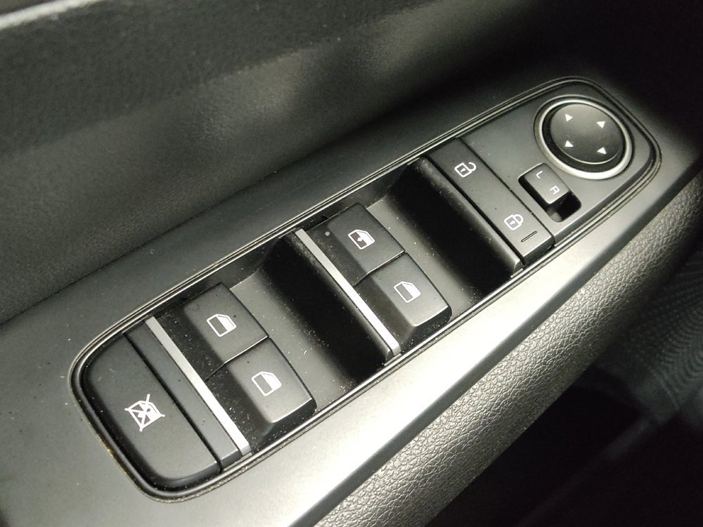 Used 2021 Kia Forte LXS FWD image 27