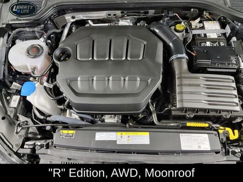 Used 2025 Volkswagen Golf R Black Edition AWD/4WD image 34