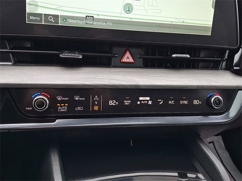 Certified 2025 Kia Sportage X-Line image 15