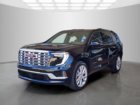 Used 2024 GMC Acadia Denali w/ Super Cruise Package FWD image 9