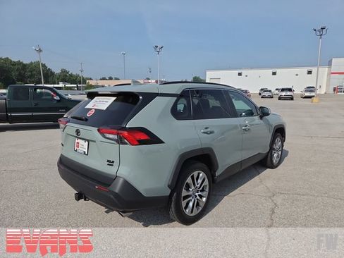 Certified 2023 Toyota RAV4 XLE Premium AWD/4WD image 31