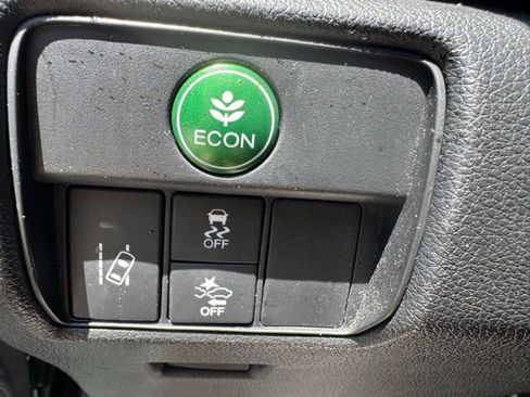 Used 2016 Honda Accord Sport image 7