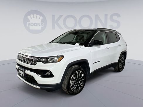 Used 2022 Jeep Compass Limited image 1