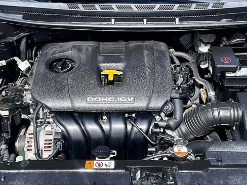 Used 2017 Kia Forte LX image 29