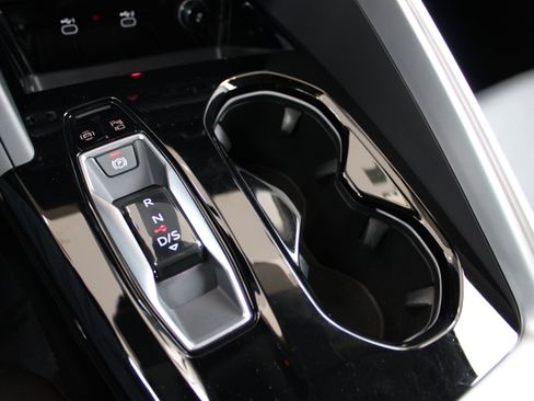 Certified 2025 Audi Q5 Premium Plus w/ Premium Plus AWD/4WD image 21