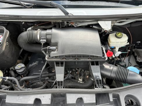 Used 2021 Mercedes-Benz Sprinter 4500 image 20