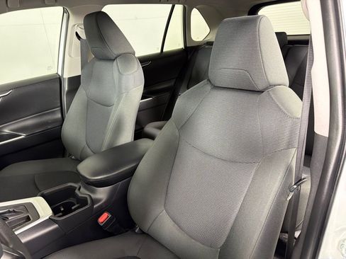 Used 2025 Toyota RAV4 LE FWD image 13