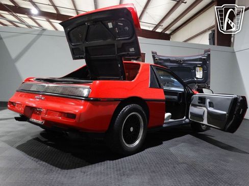 Used 1988 Pontiac Fiero image 35