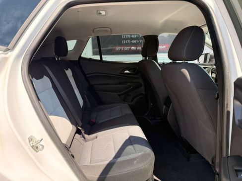 Used 2024 Chevrolet Trax LS w/ Driver Confidence Package FWD image 26