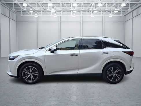 Used 2024 Lexus RX 350 Premium w/ Accessory Package (Z1) AWD/4WD image 2