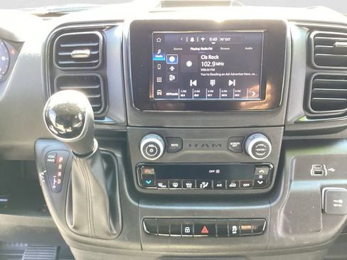 Used 2026 RAM ProMaster 2500 w/ Convenience Group FWD image 11