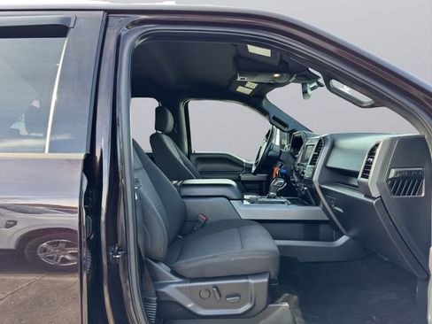 Used 2020 Ford F150 XLT w/ Equipment Group 302A Luxury AWD/4WD image 18
