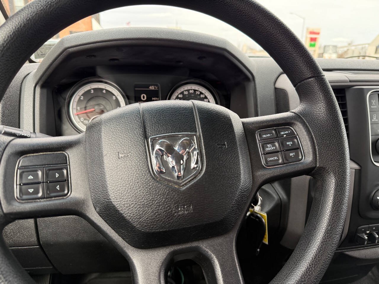 Used 2014 RAM 1500 Express AWD/4WD image 18