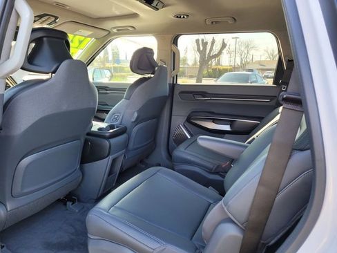 New 2026 Kia EV9 Light image 6