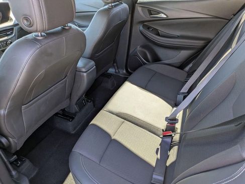 Used 2025 Buick Encore GX Preferred FWD image 23