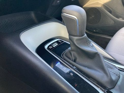 Used 2025 Toyota Corolla SE FWD image 26