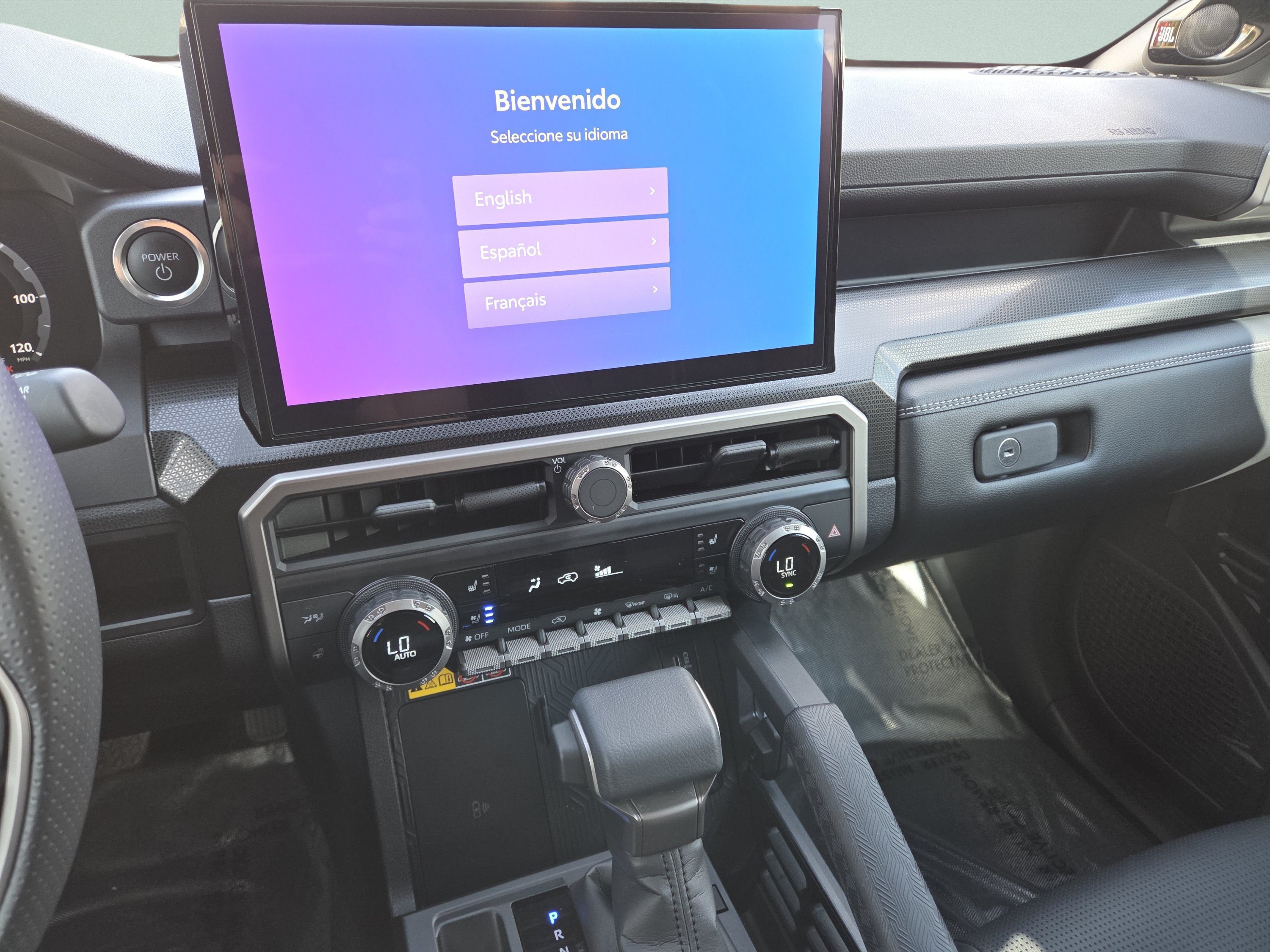 Used 2025 Toyota 4Runner Limited AWD/4WD image 41