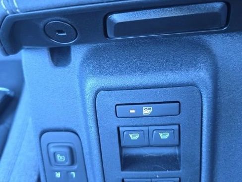 New 2025 Ford Bronco 4-Door image 19