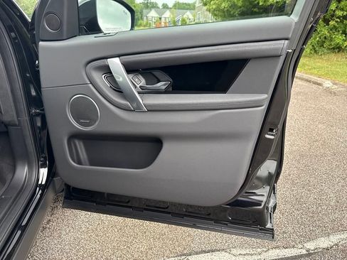 Used 2025 Land Rover Discovery Sport S AWD/4WD image 17