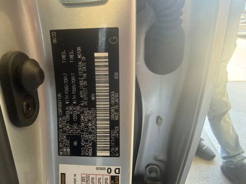 Used 2022 Toyota 4Runner SR5 RWD image 21