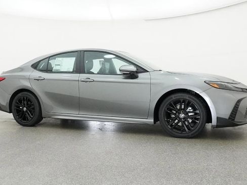 New 2026 Toyota Camry SE FWD image 93