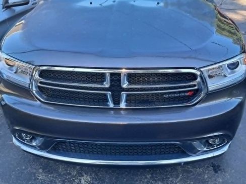 Used 2017 Dodge Durango SXT w/ 3rd Row Seating Group AWD/4WD image 2