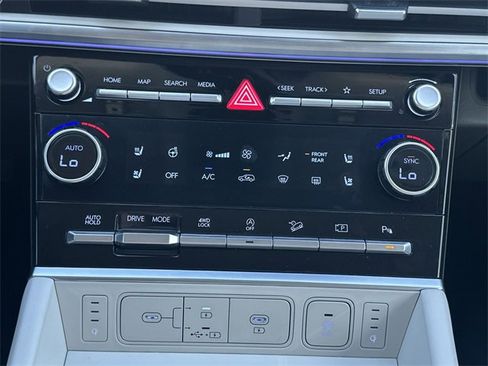Used 2024 Hyundai Santa Fe Calligraphy image 14