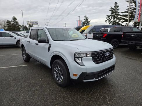 New 2026 Ford Maverick XLT w/ XLT Luxury Package AWD/4WD image 3