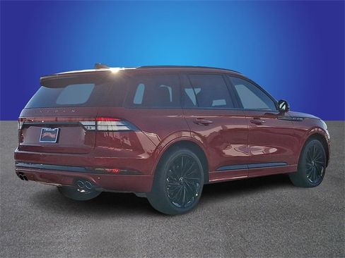 New 2026 Lincoln Aviator Reserve image 3