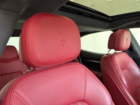 Used 2022 Maserati Ghibli Modena Q4 image 48