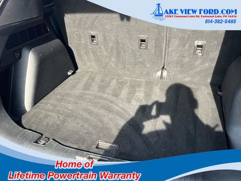 Used 2022 Ford Escape SE w/ Convenience Package image 9