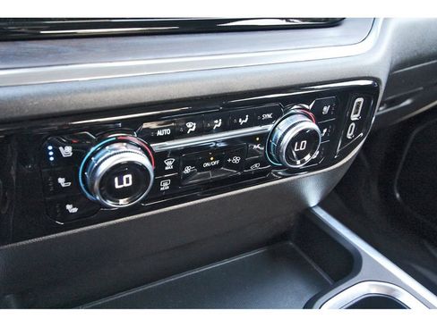 Used 2023 GMC Sierra 1500 SLT AWD/4WD image 23