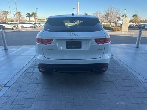 Used 2020 Jaguar F-PACE Prestige image 6