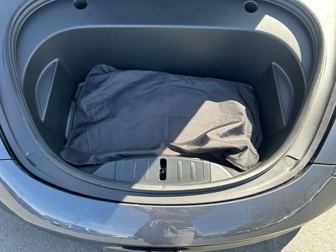 Used 2022 Tesla Model 3 Long Range image 17