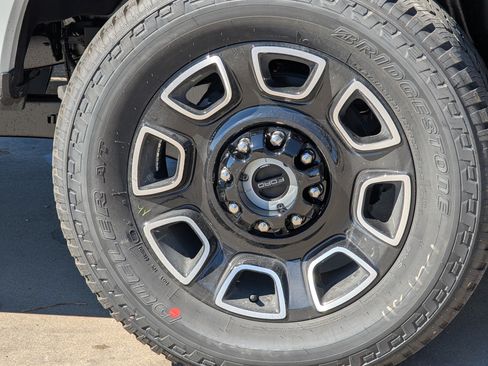 New 2026 Ford F250 Platinum AWD/4WD image 10