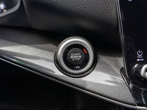 Used 2022 Jeep Wagoneer Series I w/ Convenience Group I image 23