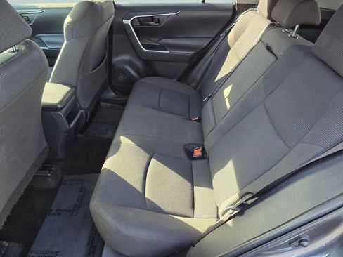 Used 2020 Toyota RAV4 LE w/ All Weather Liner Package AWD/4WD image 26