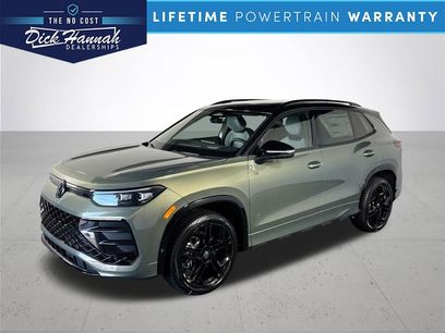 New 2025 Volkswagen Tiguan SE R-Line