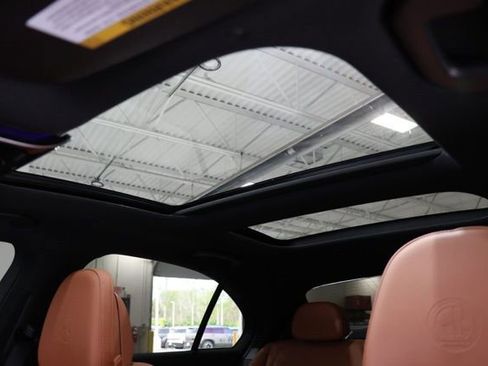 Used 2024 Mercedes-Benz C 63 AMG S image 35