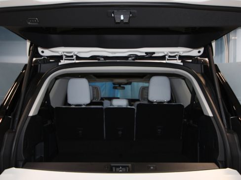 New 2026 Ford Expedition Max Platinum image 43