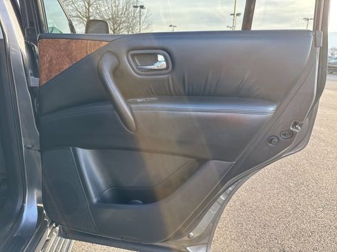Used 2023 Nissan Armada SL image 21