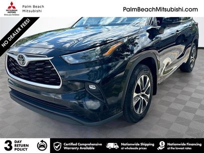 Used 2023 Toyota Highlander XLE