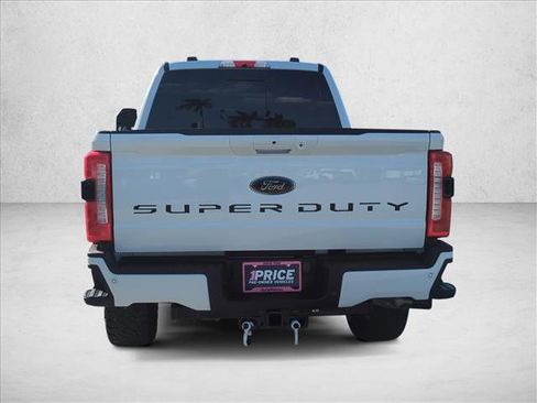 Used 2024 Ford F250 Lariat w/ Black Appearance Package image 6