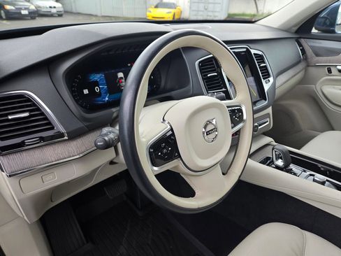 Certified 2023 Volvo XC90 B6 Plus w/ Protection Package Premier AWD/4WD image 11