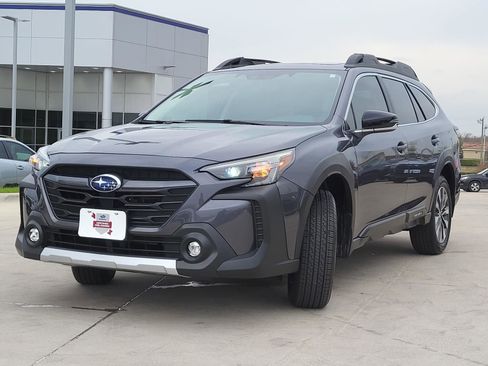Certified 2025 Subaru Outback Limited image 2