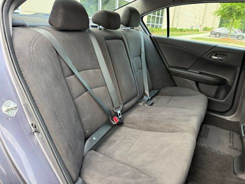 Used 2015 Honda Accord EX image 42